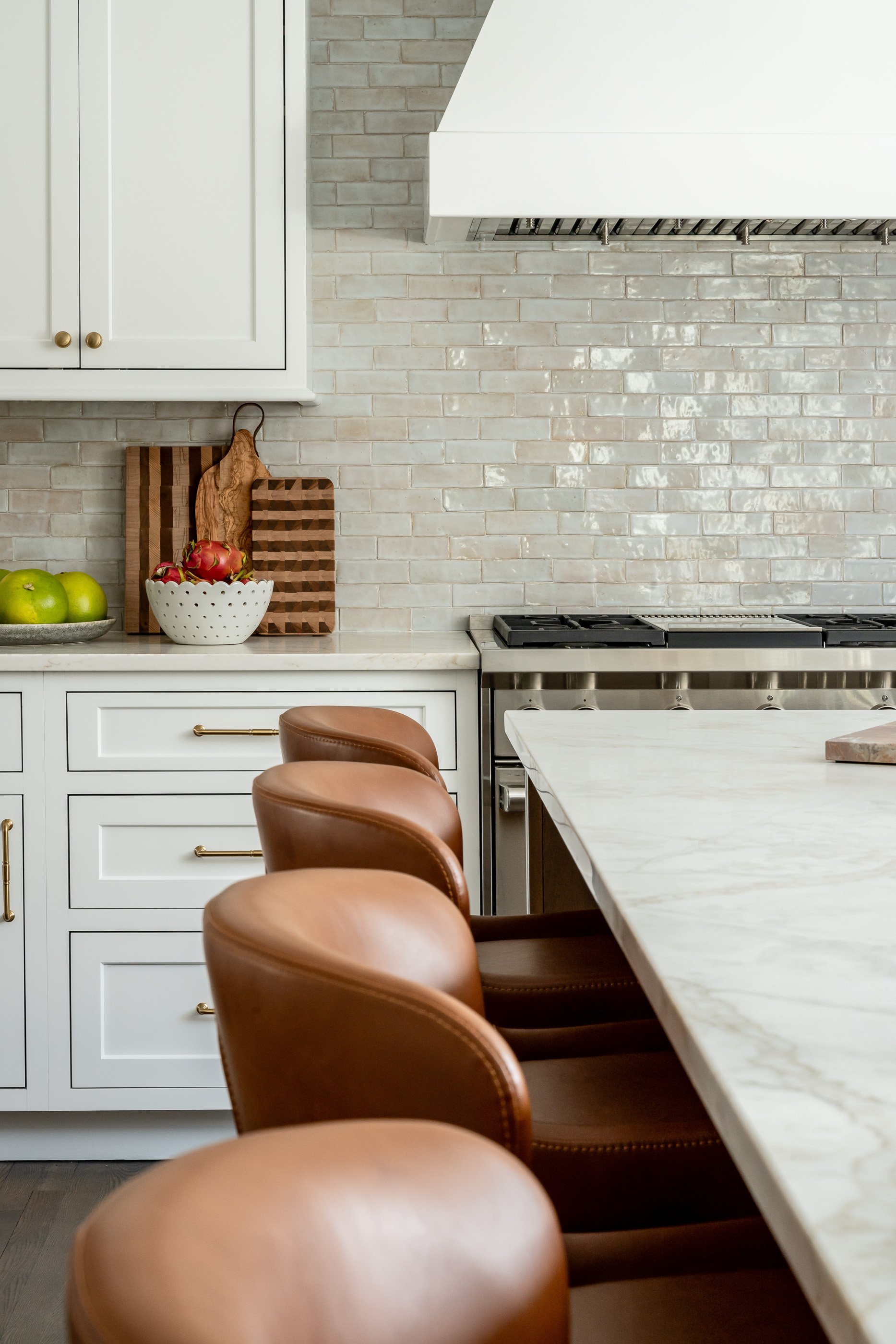 Modern kitchen remodel Livingston NJ - island with pendant lighting