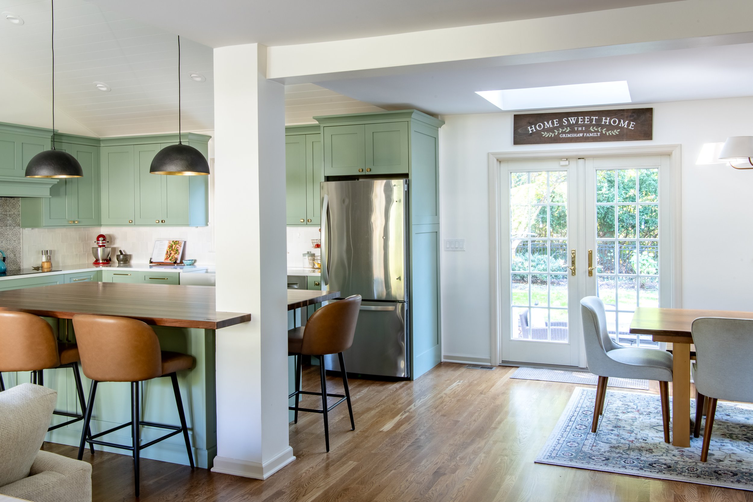Modern kitchen remodel Chatham NJ - island with pendant lighting
